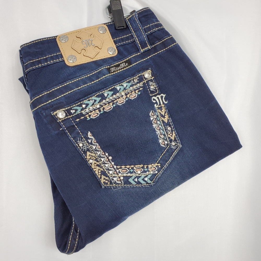 Miss Me Midrise Curvy Skinny Jeans Size 32